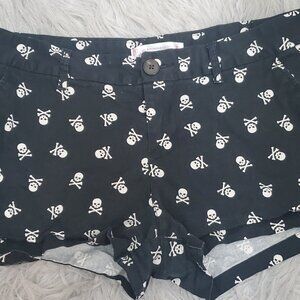 No Boundaries Sz 13 Skull Shorts